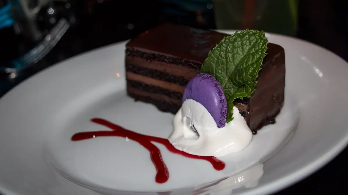 Pooja’s Cake Factory – cake shop in Upper Tooting, London